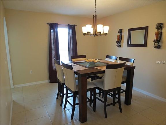 4th image of 2928 Elbib Dr