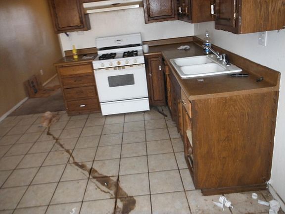 3rd image of 344 Verde Dr SW
