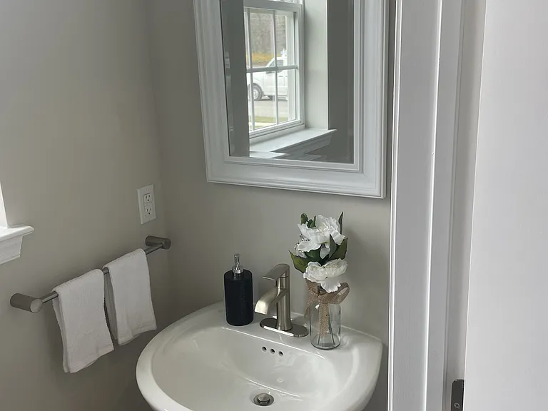 996 Woodview Ct — Photo 27
