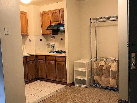 2nd image of 50 Bayard St APT 3C