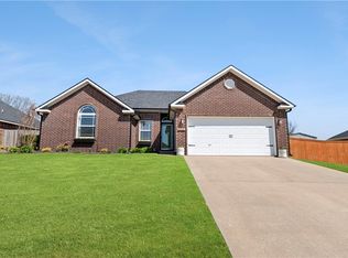 330 W Colorado Ave, Springdale, AR 72764