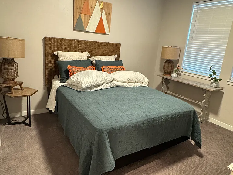 Sparrow Hill Apartments — Photo 50