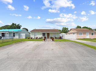 1213 Sunrise Rd, West Palm Beach, FL 33406