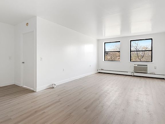 2nd image of 1901 Madison Ave APT 616
