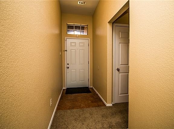 3rd image of 614 Joy Ln