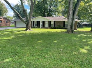 1606 Valleywood Way, Bowling Green, KY 42104