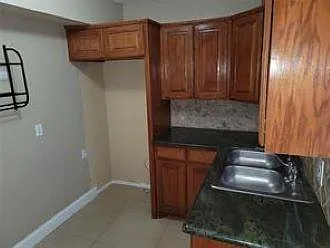 1316 Blodgett Ave #1316 — Photo 7