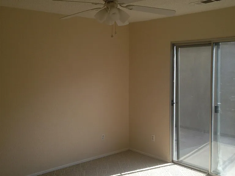 825 W Union Ave — Photo 15