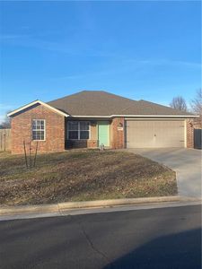 1631 Kent Dr, Webb City, MO, 64870