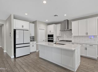 10962 W MCKINLEY Street, Avondale, AZ 85323