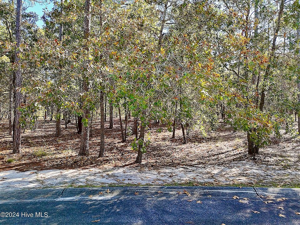 1st image of 610 Theodora Crossing SE