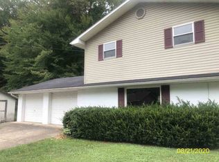 356 County Road 52, Ironton, OH 45638