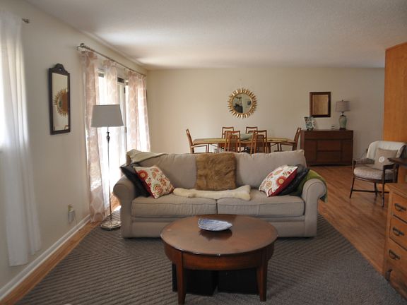2nd image of 1311 Shorewood Dr