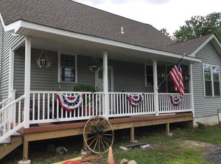 9072 Wheatsheaf Rd, Morrisville, PA 19067