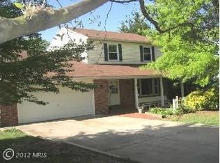 905 Magnolia Ct, Westminster, MD 21157