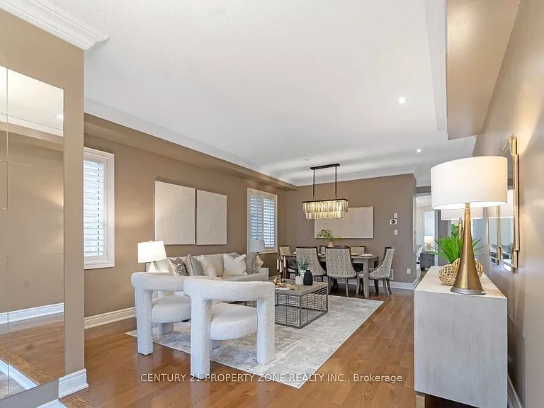 508 Hinchey Cres — Photo 4
