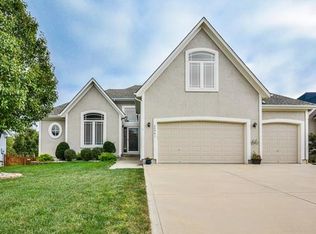 20961 W 116th St, Olathe, KS 66061