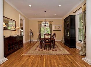 1881 Headquarters Plantation Dr, Johns Island, SC 29455