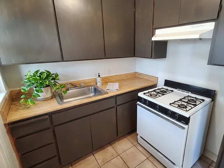 1032 S Avenue 5 #1040 — Photo 1