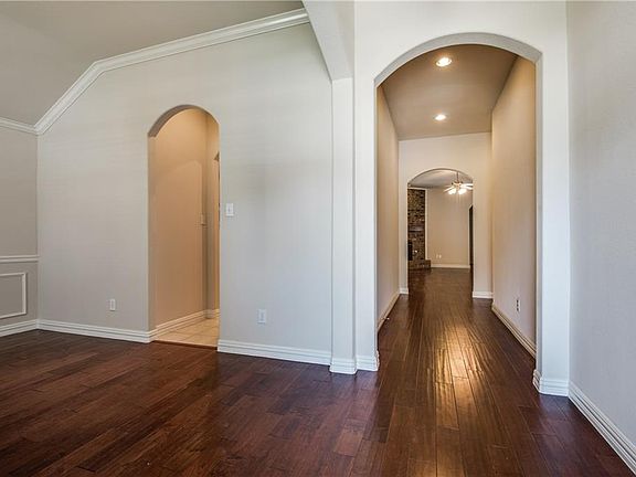 3rd image of 11291 Beeville Dr