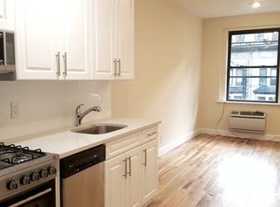 213 W 79th St APT 3A, New York, NY 10024