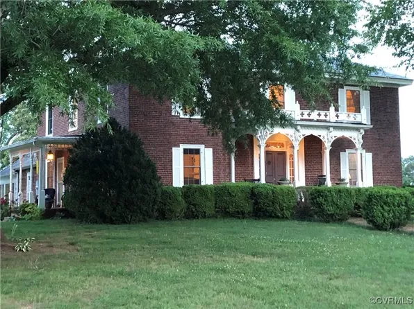 562 Newcomb Bridge Rd, Chase City, VA 23924