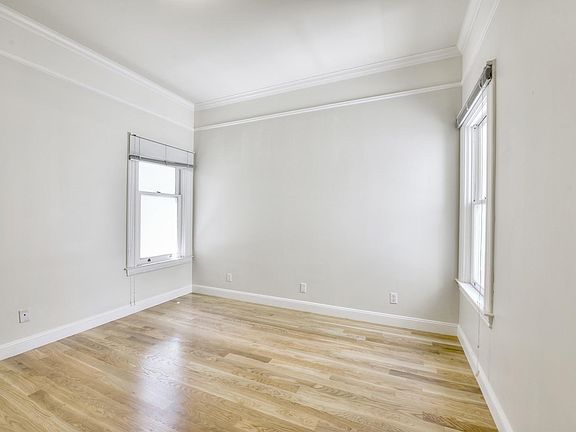 5th image of 3040 Jackson St APT 2
