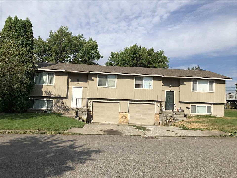 1st image of 2705 N Whipple Ct #2707