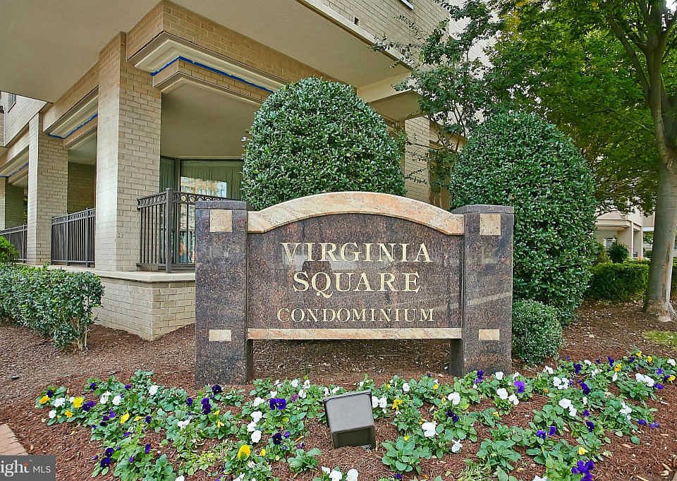 1st image of 901 N Monroe St APT 408