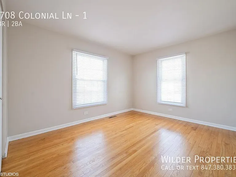 1708 Colonial Ln #1 — Photo 8