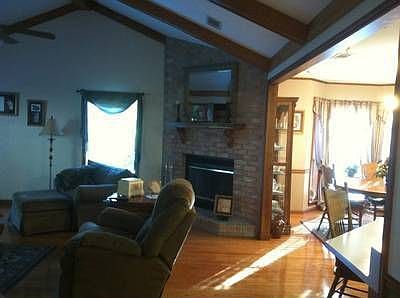 4th image of 16276 Perrilloux Ln