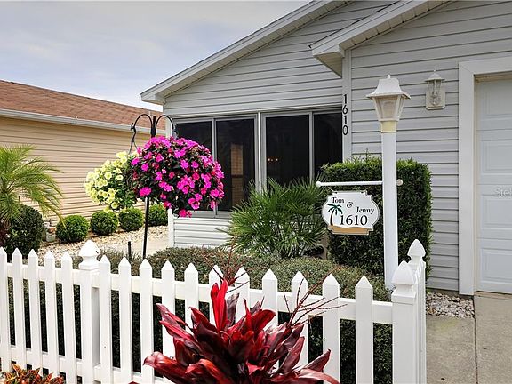 4th image of 1610 Gibbes Way