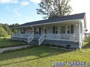 4933 Toddy Rd, Farmville, NC 27828