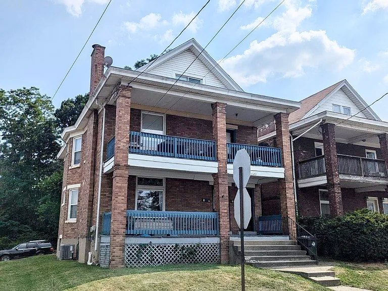 2437 Robertson Ave #2 — Photo 3