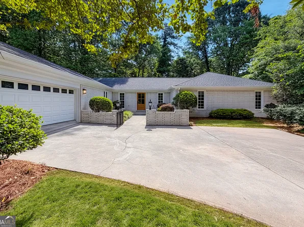4296 Huntington Cir, Atlanta, GA 30338