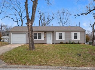 9305 McKinley St, Kansas City, MO 64138