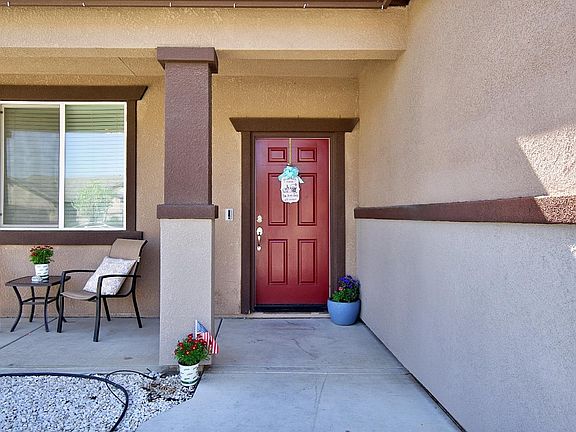 3rd image of 1396 Linda Mesa Dr