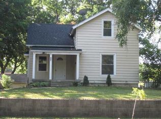 114 E Holmes Rd, Lansing, MI 48910