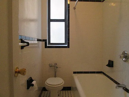 Rented by Keller Williams NYC | media 14