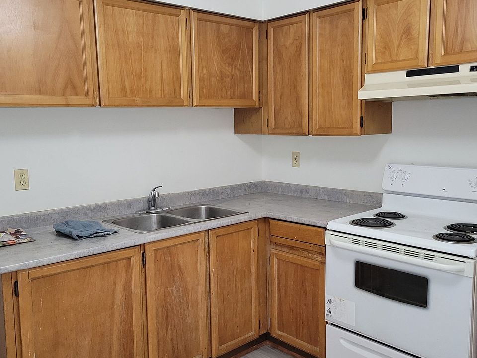 1st image of 32550 Maclure Rd