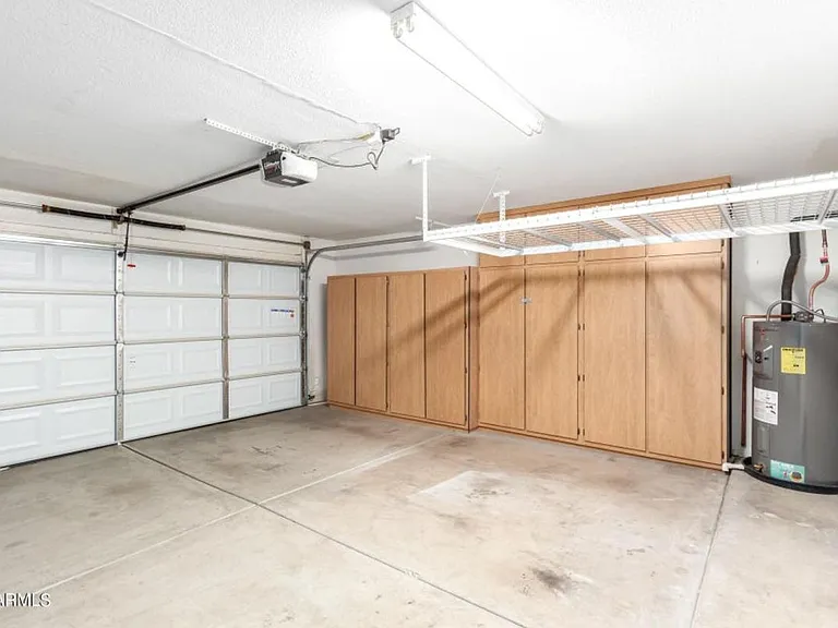 7217 W Crest Ln — Photo 31