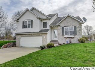 3 Turtle Cv, Chatham, IL 62629