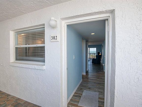 2nd image of 403 Gulf Way APT 302