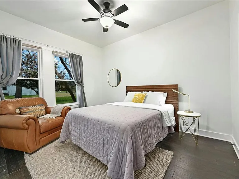 1012 Speegle St — Photo 20
