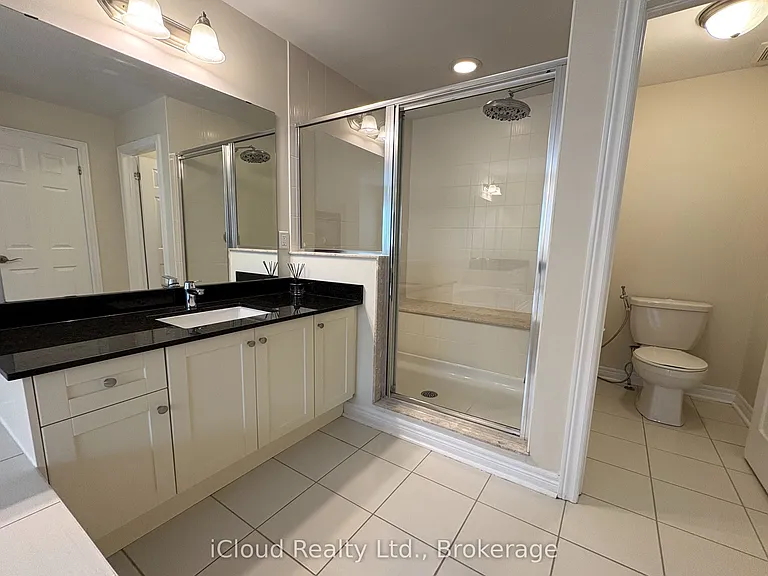 2466 Village Cmn — Photo 38