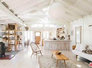 1104 Canyon Trl, Topanga, CA 90290