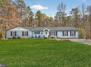 569 Winterberry Blvd, Jackson, NJ 08527