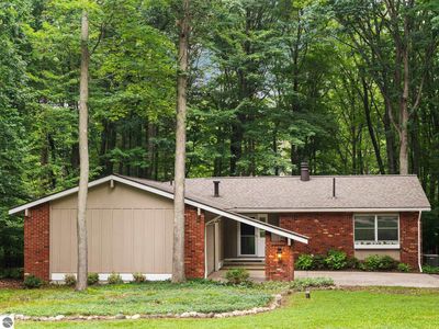 4248 Baywood Dr, Traverse City, MI, 49686