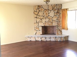 4613 W 132nd St, Hawthorne, CA 90250