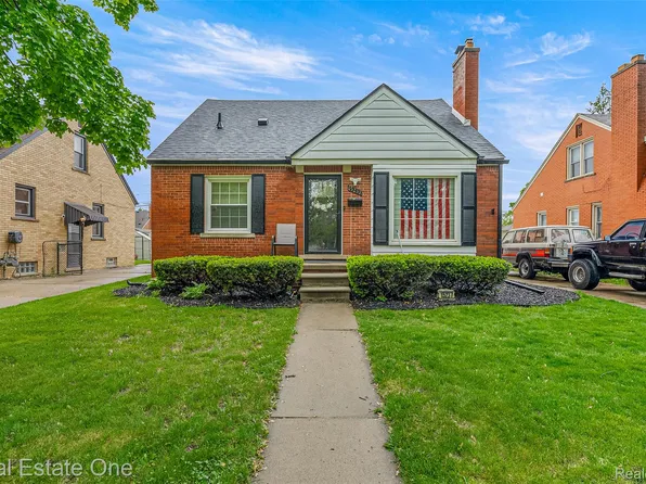 15237 Oceana Ave, Allen Park, MI 48101